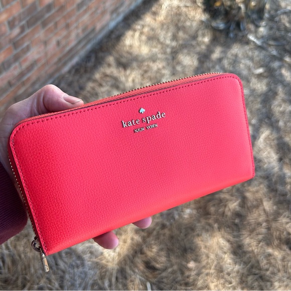 KATE SPADE NEW YORK ORANGE LEATHER FULL ZIP CLOSURE WALLET NEW!! - Picture 14 of 16